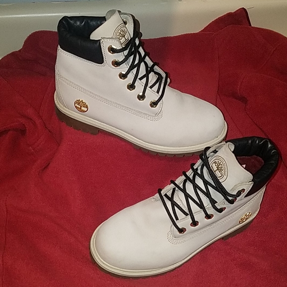 TIMBERLAND/SUPREME COLLABORATION OFF WHITE/GOLD… - Picture 6 of 16